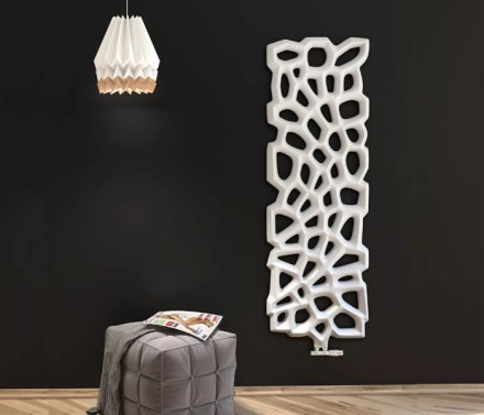 Дизайн-радиатор Primoclima Geom 1800 RAL9005 глянцевый