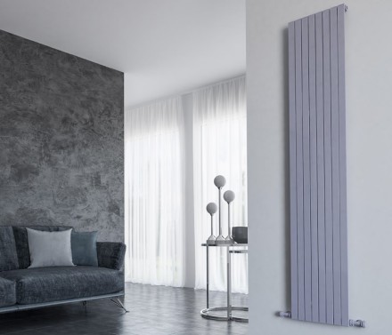 Радиатор Соло В 1-2000-4 RAL 9016, 4 секции, подключение боковое